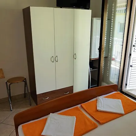 Klaric Apartment Promajna