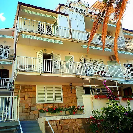 Klaric Apartment